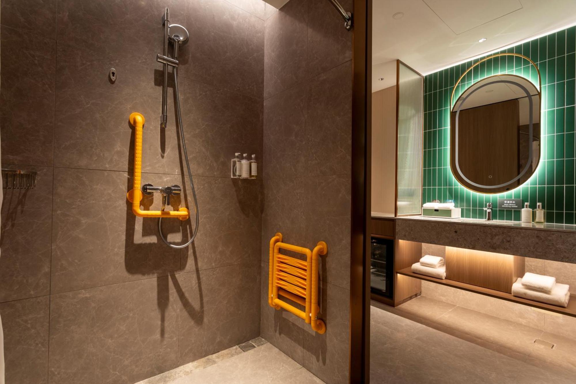 Jing'an 5*